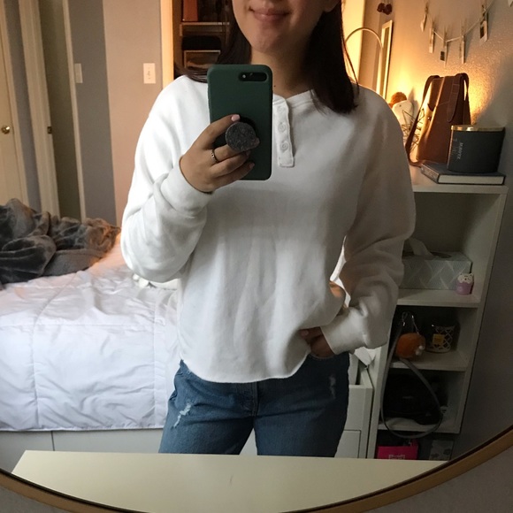 Brandy Melville fleece pullover - Picture 7 of 7